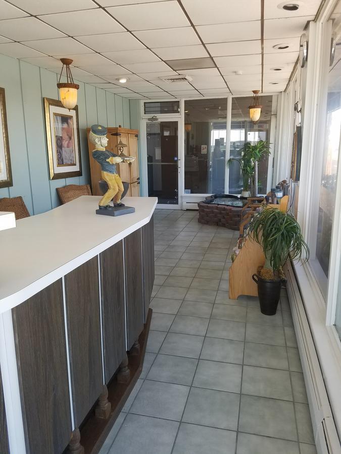Newport Beach Resort Wildwood Exteriör bild