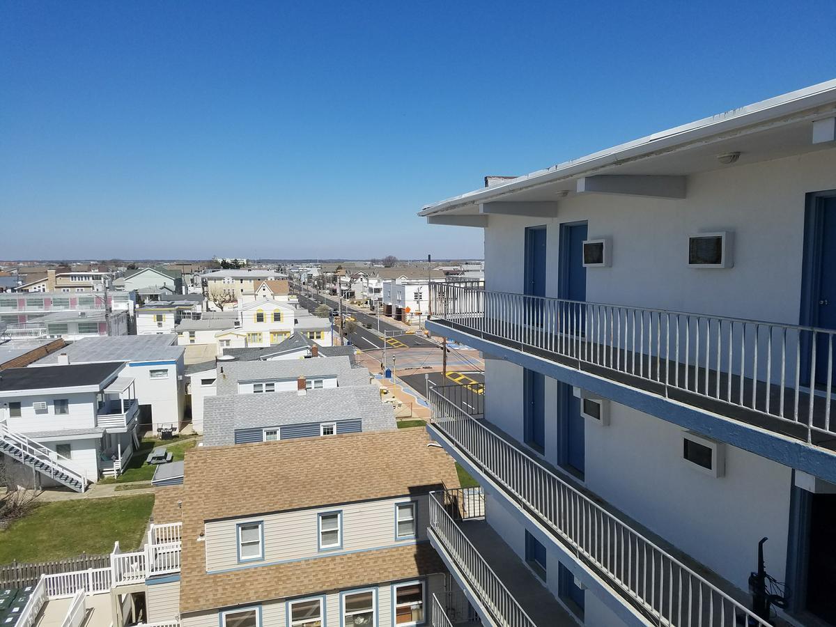 Newport Beach Resort Wildwood Exteriör bild